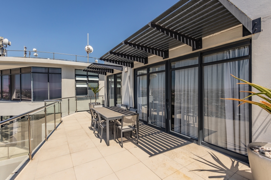 3 Bedroom Property for Sale in Waves Edge Western Cape